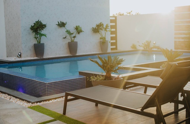 4BR 6BA LUXURY Villa Moscardini 2 min Eagle Beach