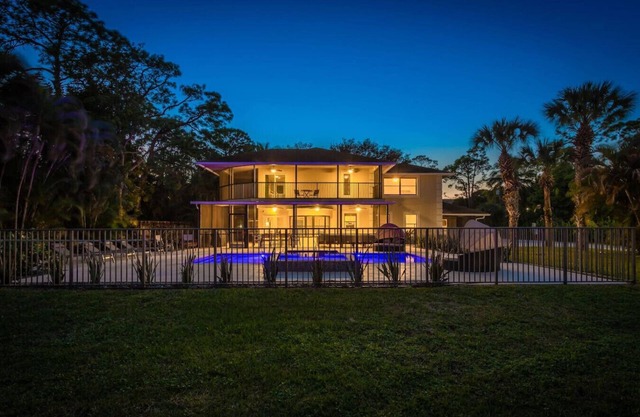 4BR 6BD Pool HotTub Atlantic Ave