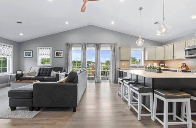 Track View Townhome Next to Road America