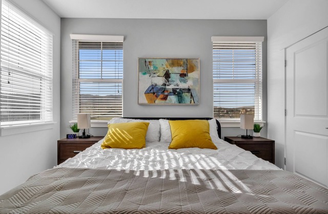 4K TVs ★Cali King Bed | Fast WiFi | Near Hospital