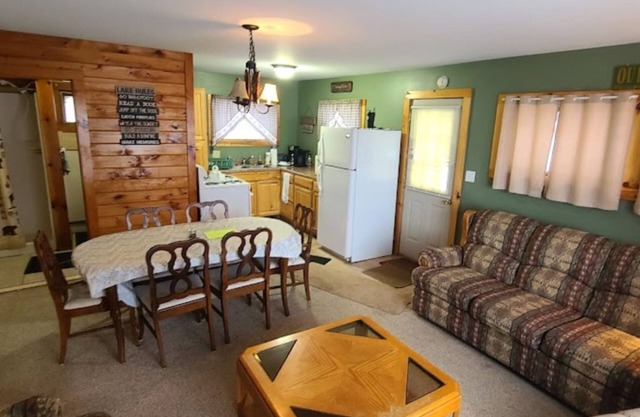4th Lake Front Cabin @ Eagle Bay Village