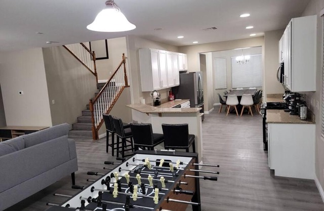 5 bed 3.5 baths