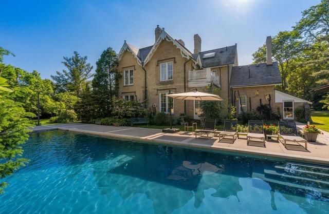 5 bed 6 bath Estate Home in Paris Ontario with a pool, gym and solarium!