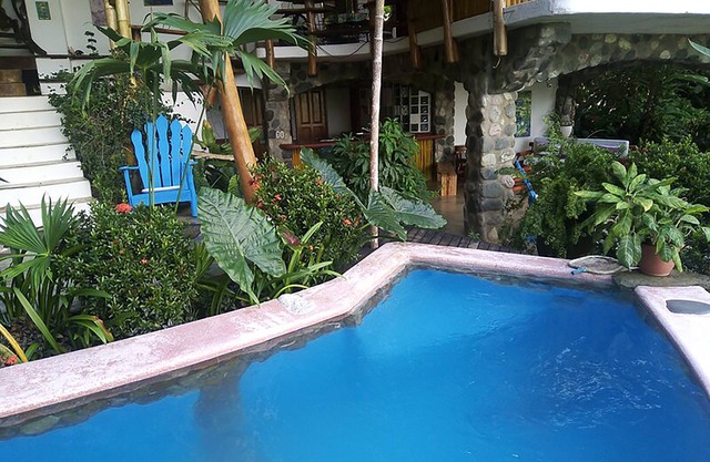 Baumhaus-Badekurort in Costa Rica nahe Nationalpark und Strand Corcovado.