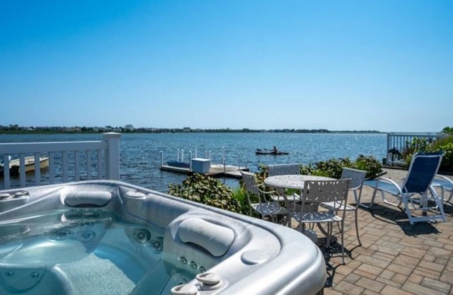 5 bedroom accommodation in High Bar Harbor