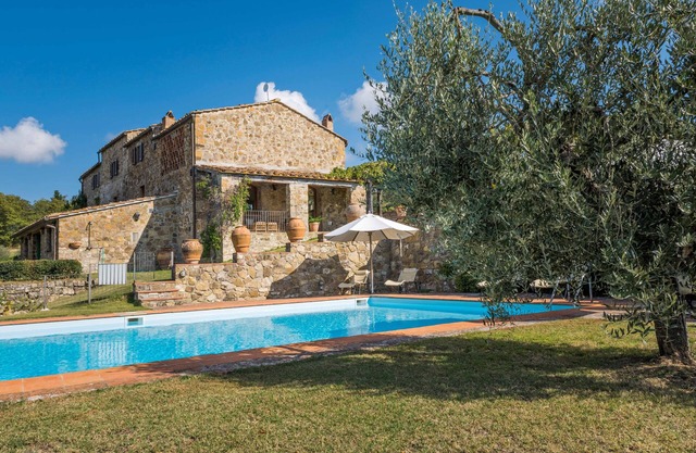 Villa mit 5 Schlafzimmern in Chianti mit Pool, Klimaanlage und WLAN