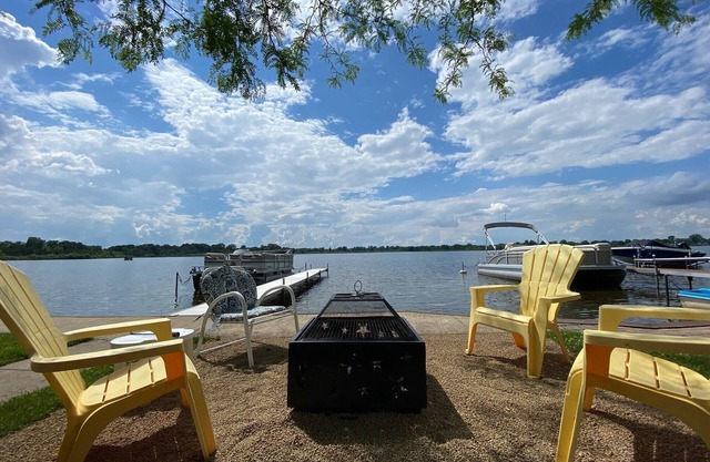 5 Schlafzimmer Haus am See zum Entspannen und Unterhalten - Ponton inklusive