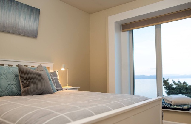 5 Schlafzimmer Luxus Oceanfront Ferienhaus
