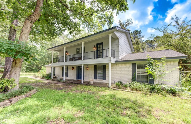 5 bedroom Quiet Brand New, Close to IAH, Houston