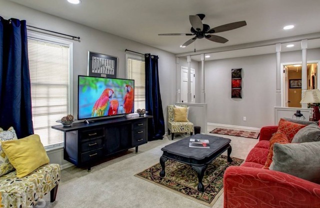 5 Bedroom Single family L-554143 by Houzlet