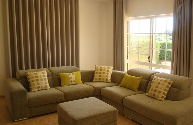 Villa mit 5 Schlafzimmern und Pool