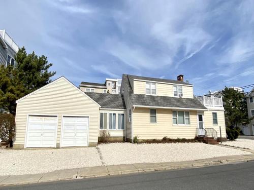 5 Bedrooms That Sleeps 14! Home Has Ocean Views! 50 Feet From Beach Ramp!