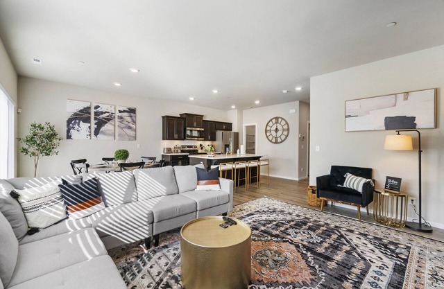 5 Bedrooms, Theater Room, Kid-Friendly, Perfect For Big Groups
