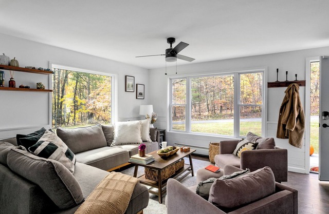 5 BR Kingston Family Retreat