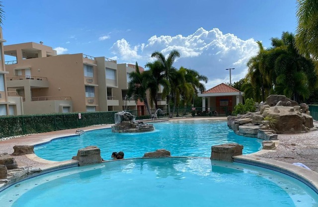 5 minutes from the beach