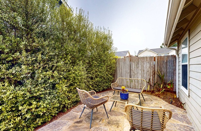 5 Minutes to Beach Stylish Arroyo Grande Home with Hot Tub, Sundeck, Firepit