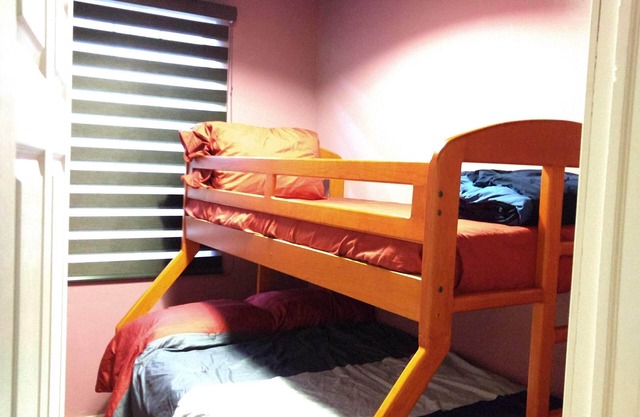 5 minutes to the Aeroport of Tijuana! Family-sized condo