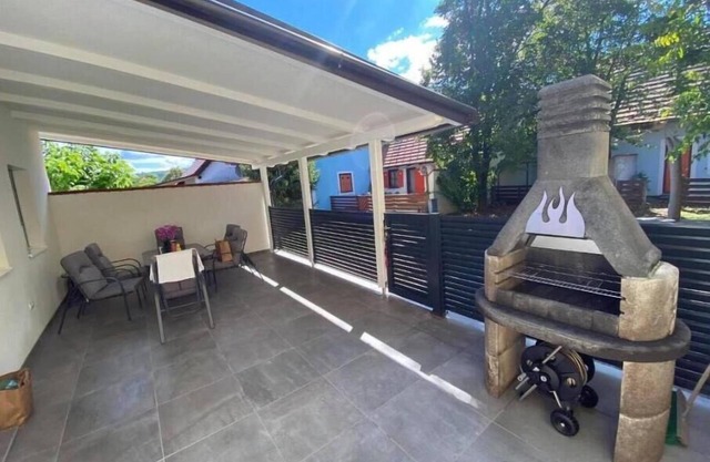 5 minutes to the pool Villa Lara Terme Čatež with 6 Thermal Riviera Tickets