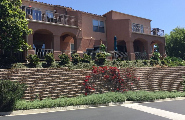 5 minutes to the beach and downtown, pool, spa, outdoor patio & garage .