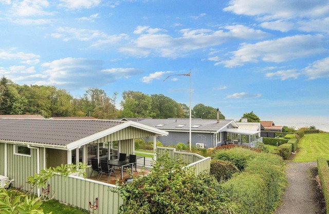 5 Personen Ferienhaus in Juelsminde-By Traum