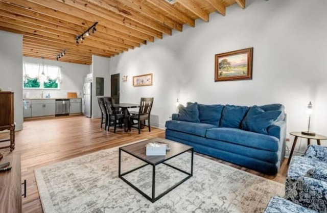 5-Star Clean 2BR EZ Access To Santa's Wonderland