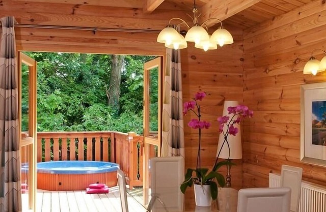 5 Sterne, preisgekrönte skandinavische Lodge mit luxuriösem Whirlpool