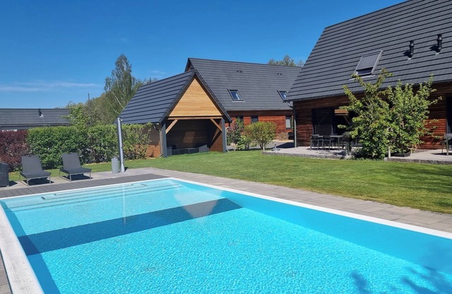 5 Sterne Ferienhausanlage mit Pool und Sauna in Burg-Spreewald