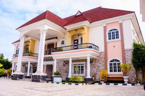 5 Star Villa Hotel