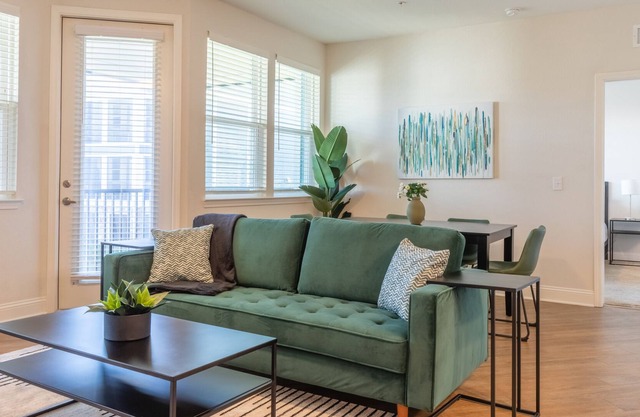 500East-EmeraldGreen