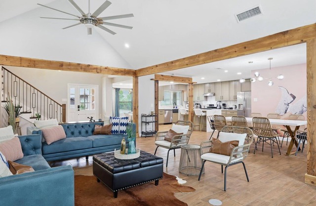5BD Vacation Retreat w Pool, Bar, Games