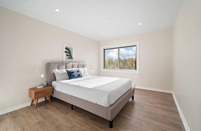 5bdr Luxurious Apartment|2 Bathrooms | Sleeps 10