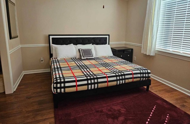5BR Haven Newly Furnished Retreat Pool/Playground
