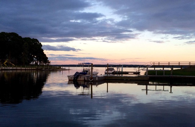 Waterfront Cottage 5