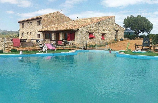 6 Bedroom Awesome Home In La Salzadella