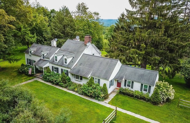 5 Br Cooperstown Family Home: 9 Morgen, Terrasse und Grill. 4200 Quadratmeter mit Blick auf den See