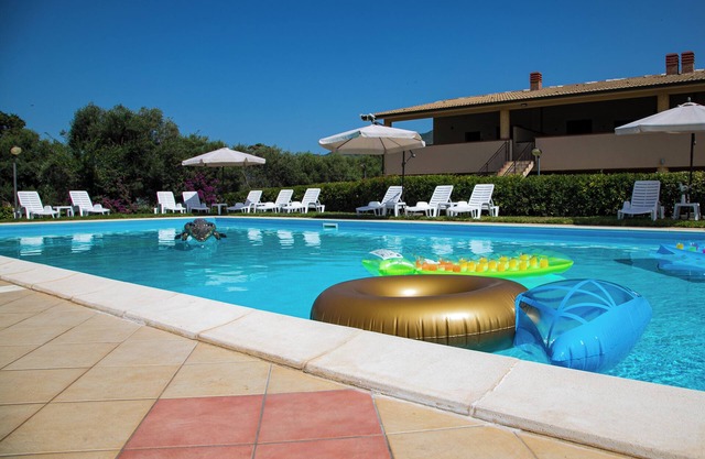 6-guest apartment, pool and beach, one step from Capo d'Orlando.