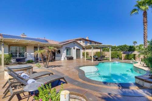 6 Mi to Coachella Retreat with Outdoor Oasis