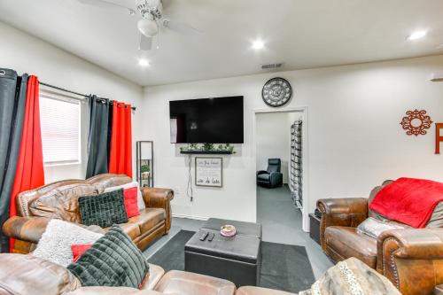 6 Mi to Nature Preserve Apartment Near Lindale!