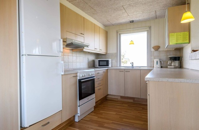 6 person holiday home in Hvide Sande