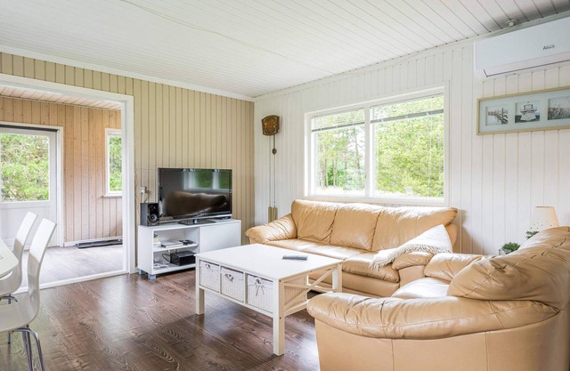 6 person holiday home in Nørre Nebel