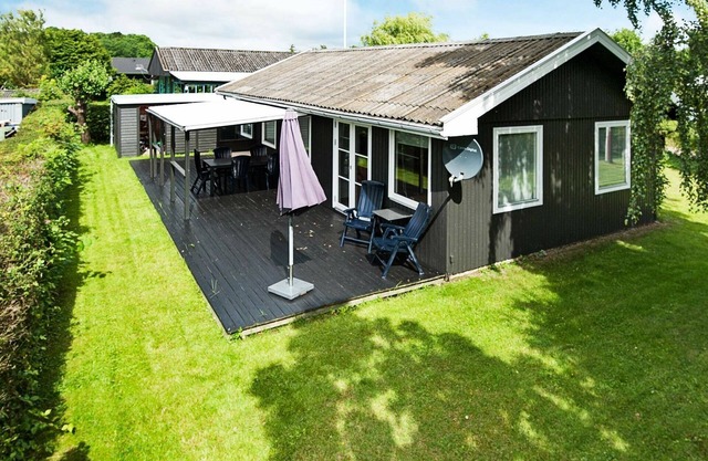 6 Personen Ferienhaus in Juelsminde-By Traum