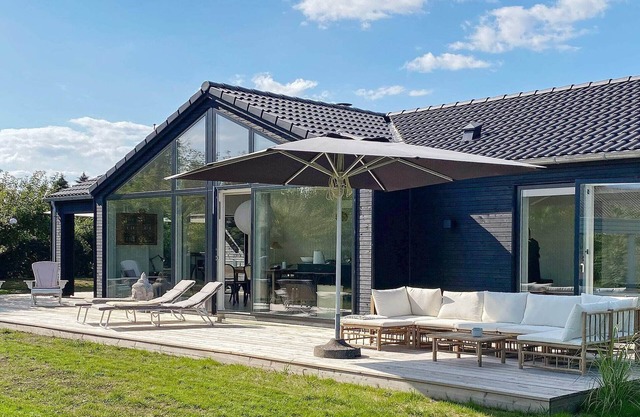 6 Personen Ferienhaus in Juelsminde-By Traum