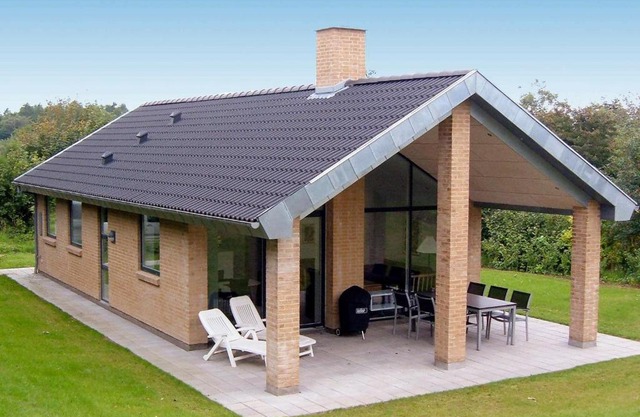 6 person holiday home in Struer-By Traum