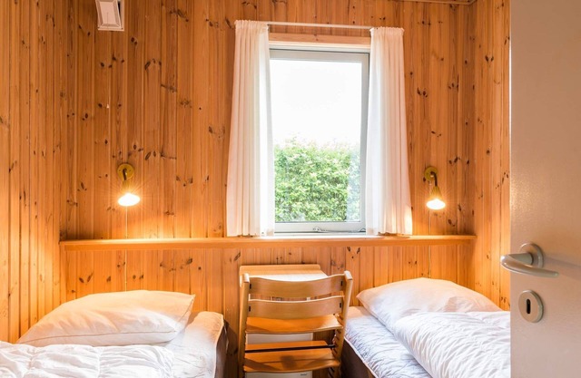 6 person holiday home in Blåvand