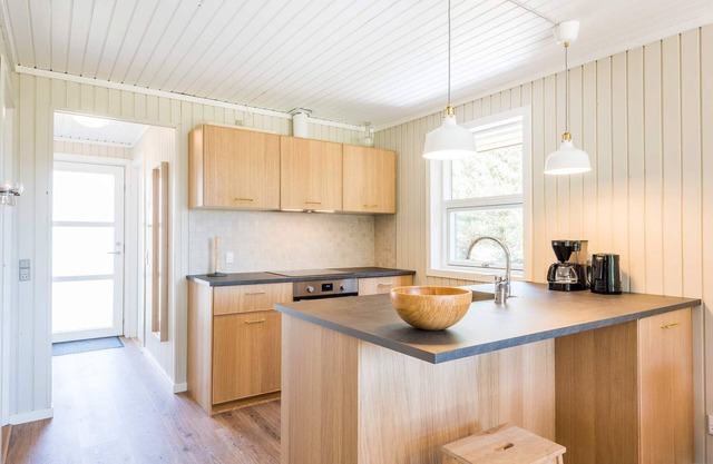 6 person holiday home in Blåvand