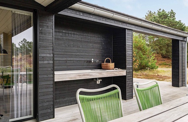 6 person holiday home in Blåvand