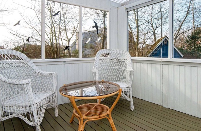 6 person holiday home in Ebeltoft