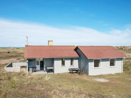 6 person holiday home in Henne-By Traum
