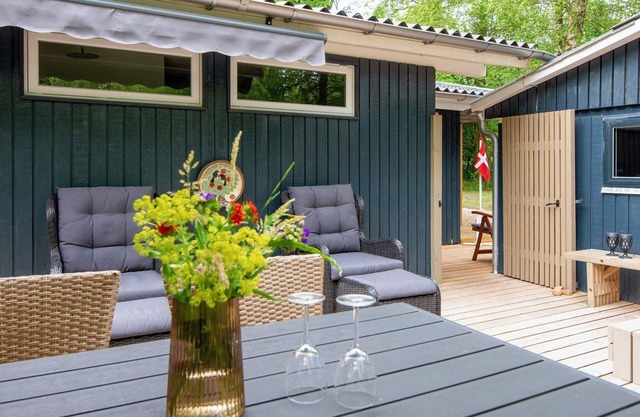 Ruhiges Ferienhaus in Arrild mit Terrasse