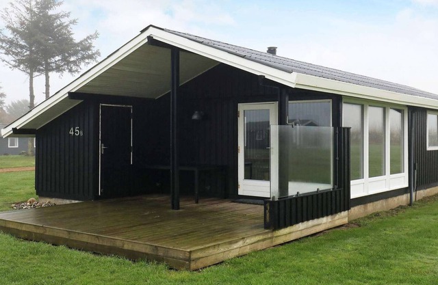 Geräumiges Ferienhaus in Vinderup (Dänemark) mit Terrasse
